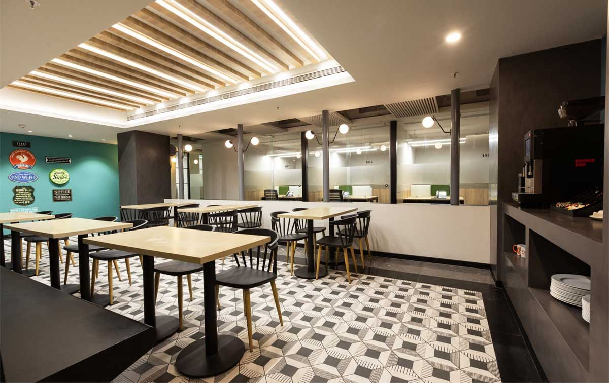 CorporatEdge HT House